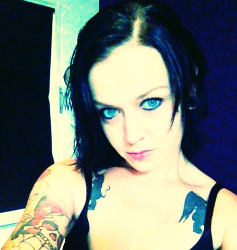 Kimmieboew's profile picture. 