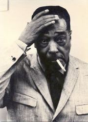 Jazz washes away the dust of every day life.
— Art Blakey |  Musica Jazz, musicisti e settore musicale