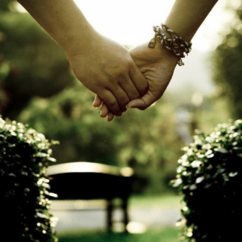 blur_tingting's profile picture. Humans are built for a lot of things but loneliness isn't one of them. Thank god I found you :)