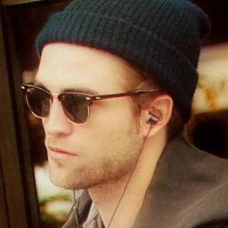 MadAboutRob_'s profile picture. Nonsten Religion.