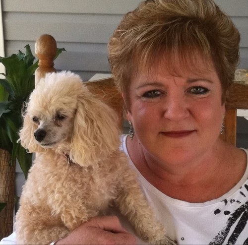 vthames's profile picture. 