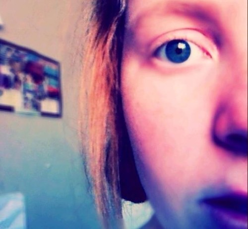 JANOSKIANS, I LOVE LOVE LOVE YOU GUYS! PLAES FOLLW ME IT WOULE ME THE WORLD! 33333