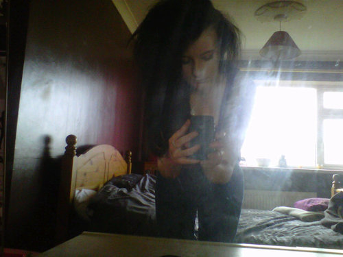 15years old3.           Bbm; 29A9E099