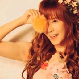 My name is Jessica Ice Princess.

ฉันมาจาก snsd. พวกคุณคงรู้จักกันใช่มั้ย?
สิก้าไม่ใช่ตัวจริงแต่เป็น UfO ~
ทักมาได้นะคะ (;
 ติดตามเจสเยอะๆนะ ;) 55