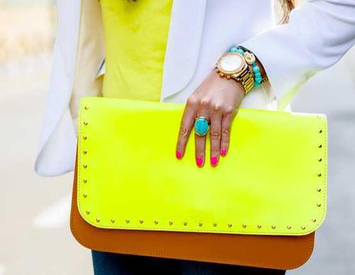 fashion knows of no comfort.