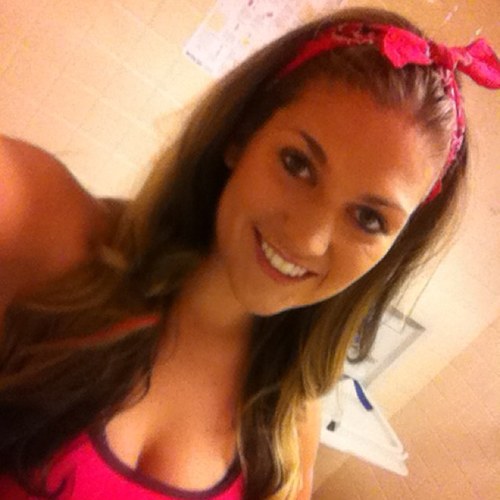 emmaleigh87's profile picture. Instructor @ Studio Poise  (Poise Method, Pound, Barreworke)

☮, ♥ & Raja