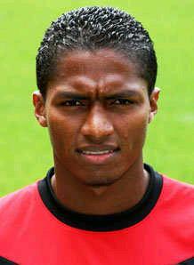 Official twitter BIGFANS Of Antonio Valencia @7AntoV Indonesia. Attacking Midfielder for ManUnited. We are BigFans ManUnited #GGMU. Sponsored by! @Jersey_C18