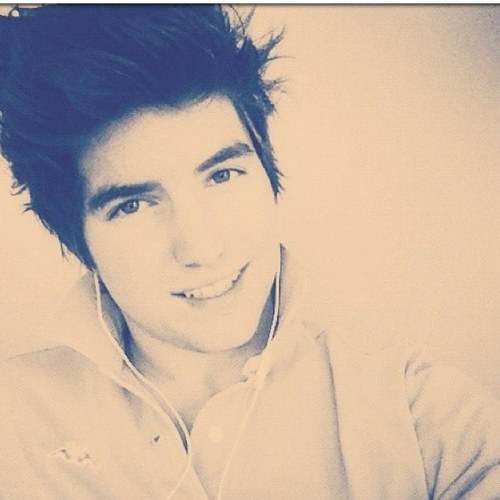 swagieboy_'s profile picture. luca ~ 17 ~ peace bruvaa ~ swaaaaaaag