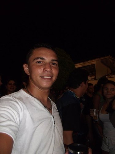 namorando e muito feliz com meu amor erica morais..