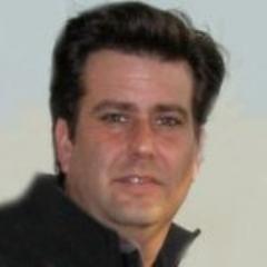 La Jolla Light Sales Manager, working with San Diego businesses interested in marketing. When people say I know a guy, I'm the guy they're referring to.