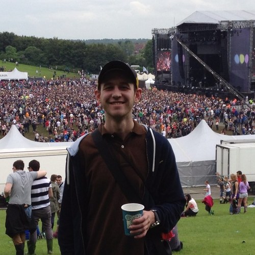 Gwill87_lfc's profile picture. 