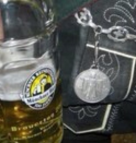 Münchner mit Liebe zu seiner Heimatstadt, Heimatland, der bayerischen Kultur, seiner Frau und Sohn. Höchstes Interesse an pragmatischen Lösungen.