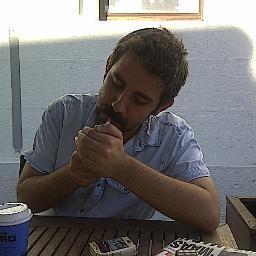 1002. gece masalının esas oğlanı..