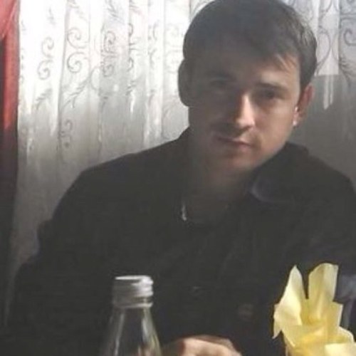 iceberg_1984's profile picture. 