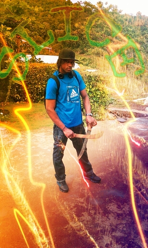 I'm a singer songwriter who is very versatile, composing anything from Reggae to R&B to dancehall/bashment to county music. my vision is to one day be a ⭐