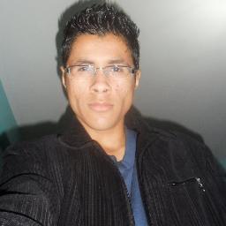 Prazer, Danilo Montanhas, 17 anos, escritor, apaixonado pelo idioma francês, por animais e, vegetariano!
Sigam-me!