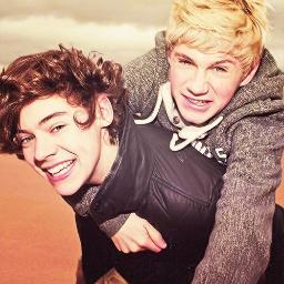 Tudo que sonhei um dia encontrar está resumido em uma só palavra: você.@NiallOfficial @Harry_Styles