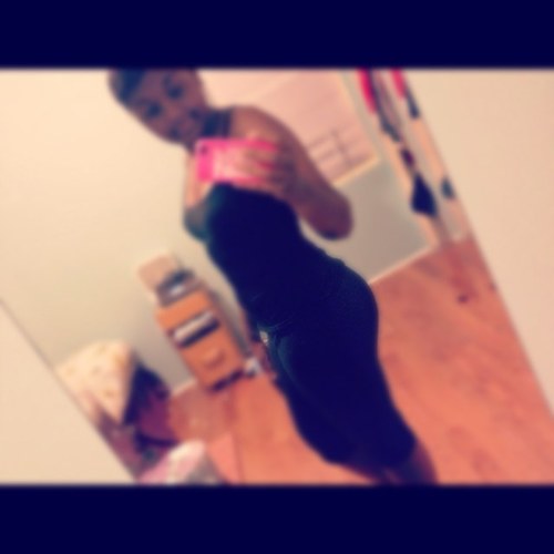 Im the only one thats best being me ; original . NO DUPLICATES MMG The Team && a lover