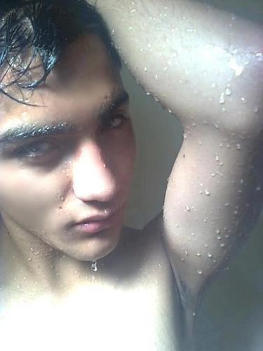 hidup indah, nikmati bro / PIN 260A9116 / YM andririo64