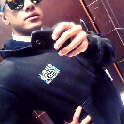 Tudo que quero fazer é amar seu corpo
Esta noite é sua noite de sorte..Eu sei que você quer*#