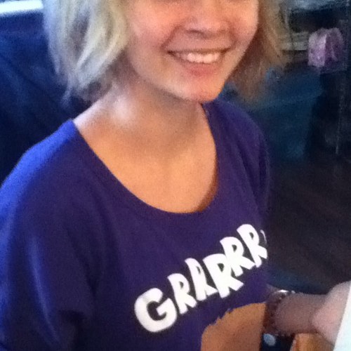 CompactedEnimie's profile picture. When life gives you skitles sand on the curb and throw them at passing cars say Taste the god damn Rainbow Now that my golden rule :)