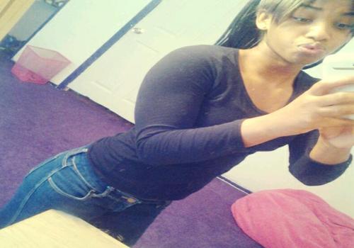 mention shawty for a follow back .