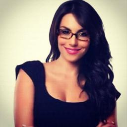 @chayleao @melfronckowiak                           Nem Sei o Que Dizer. Não Tenho Palavras Pra Descrever o Tamanho do Amor Que Sinto Por Voces é Inexplicavel