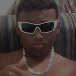 Em toda vida , nada é facil. temos que batalhar , sofrer , lutar ! , Mais temos uma coisa a humildade ea Razão de saber que tudo é facil , basta voce querer  (: