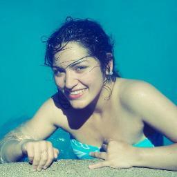 Cami_lunasol's profile picture. VIVO, AMO, SUEÑO Y PIENSO