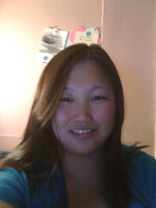 daphine624's profile picture. silly.