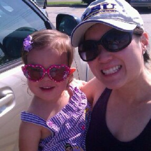 ashutchins's profile picture. 