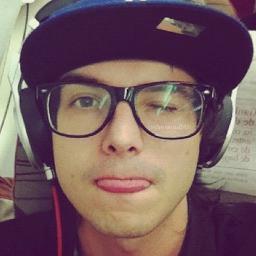 Lutaria por você, mesmo sem sentido, mesmo sem força, mesmo sem motivo! Pedro Lanza ♥ Oficializada: 15.09.11 ás 01:18  Since: 03.05.11 Dona: Gabi bordon =*