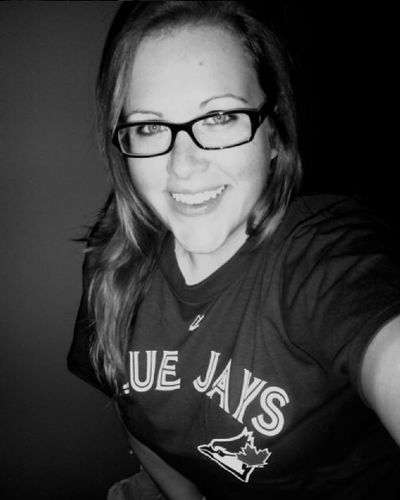 e_garnier's profile picture. Registered Massage Therapist since 2009, love my job more and more with each passing day. --- I'm artistically creative, a baking amateur, and ♡'er of Moose.