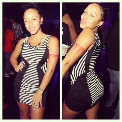IPromote = PRETTY SKIN ; SOMETHIN LIKE VANILLA MIX WITH CINNAMON: Please Don't DM ME Thanks!