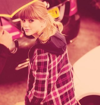 idk man i just love Taylor Alison Swift. 
stay red☮