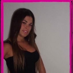 inmaalameata's profile picture. Soy muy sinsera con la gente me gusta ver peliculas en el cine . Me encanta escuchar musica y bailar me encanta la fiesta ;)