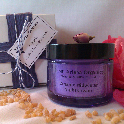SerenAriana's profile picture. Handmade natural and organic skincare. Inspired by nature. Unique recipes. Free from chemical 'nasties'.  Made (& tweeted about) in our Welsh country kitchen.