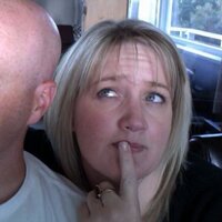 Liz Andrews-Stevens (@lizbizbumblebee) 's Twitter Profile