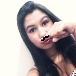 Cancêriana Paranaense, chata, feia, ciumenta e muito apaixonada pelo meu namorado mais lindo do mundo @Luciano_Feliipe ♥