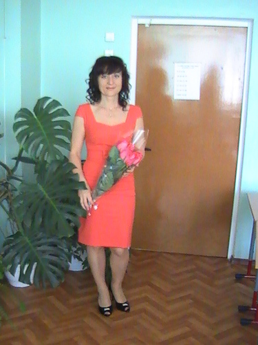 TatKozarezova's profile picture. English teacher. Love England. Go there every summer to practise English. Everybody is very welcome to join me.