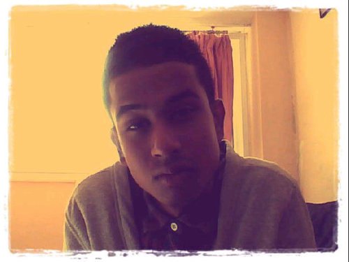 17 ✌ BBM 218B39FB
 #TEAMKOKE&GF  for a follow back :) #PureKokeHead #TeamFollowBack