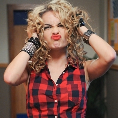eu amo luan santana e os rebeldes mas gosto de twtar um pouco mas da minha amiga e da minha vida