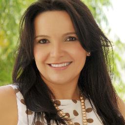 Meu sorriso é a minha marca. Amo Deus e minha família. O meu trabalho é o resultado de toda uma vida dedicada a contabilidade e a ética profissional.