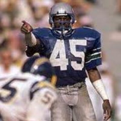 Profile Picture of Michael Kedersha (@jebisebre) on Twitter
