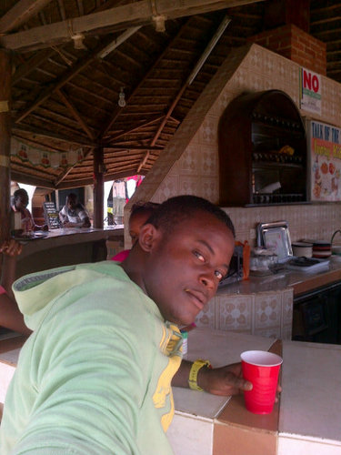 am a gud hairstylist based in asaba