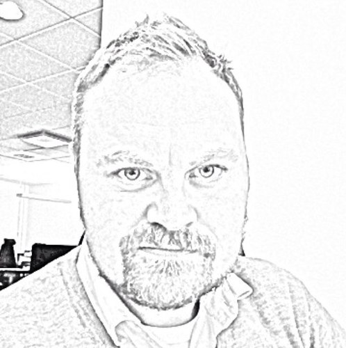 Kommer från Sveriges mest feodala avkrok. Idag reporter på Smålandsposten, en retweet betyder inte alltid att jag håller med