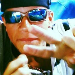 Ven ni Mim Noovinha ♫♫
Teenho minha Humildade Poodee Falar Oque kizer anttes dee Criticar teentar mee coconheeçer s2