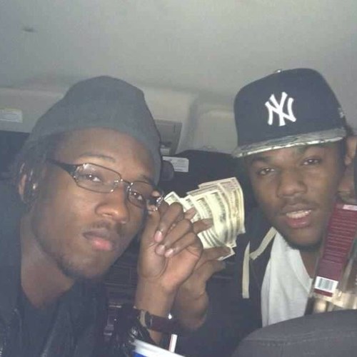 This is Versace Hill & Jay Smoke Twitter Page. Promoters OSU Campus Email: JSmokebooking@gmail.com