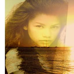 We love Zendaya because she's so pretty and so nice and she's so SWAGGER. And Disney Channel, I LOVE THIS !
Tweet-me!