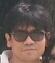 구경꾼, 시를 사랑,여자를 편애하는 회의주의자, 게임으로 인터넷을 배우고, 트위터로 정치를 배우는 중, 노동하기 싫은 노동자, 시를 20년째 습작중이나 쓴건 없음, 뉴스는 평생 서너번 본듯, @subwaybot 운영.